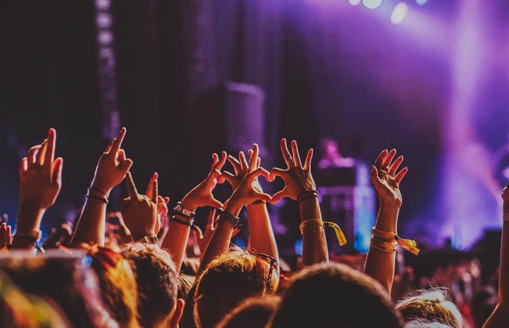 Mariah Carey: The Ultimate Christmas Marketing Trend! What Brands Can Learn