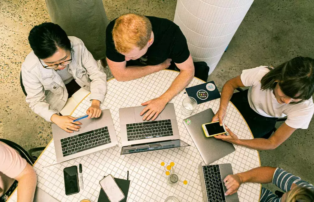 Blog - A short cut for corporates to digital innovation - start-ups