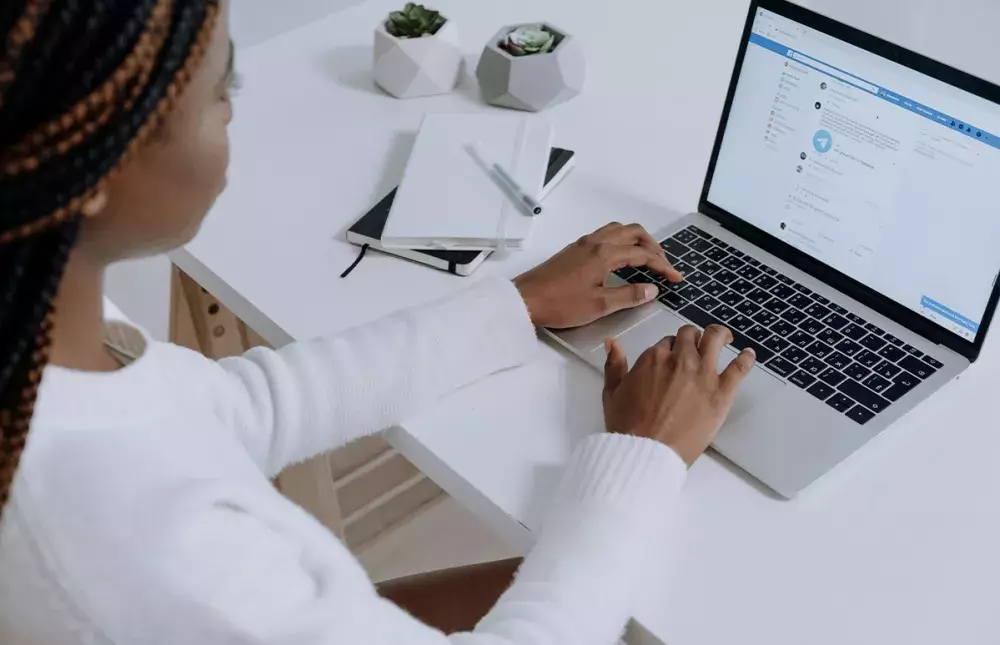 Blog - The evolution of Facebook groups
