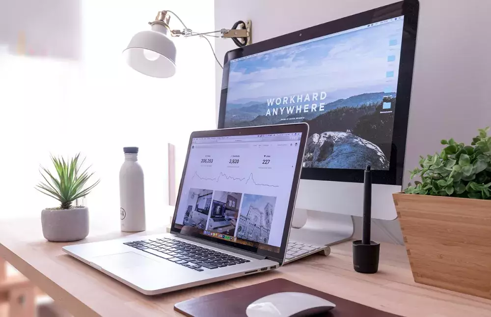 Building Dynamic Web Sites and Applications