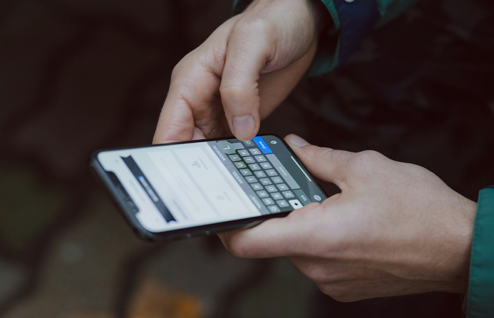 What do mobile users expect from UX